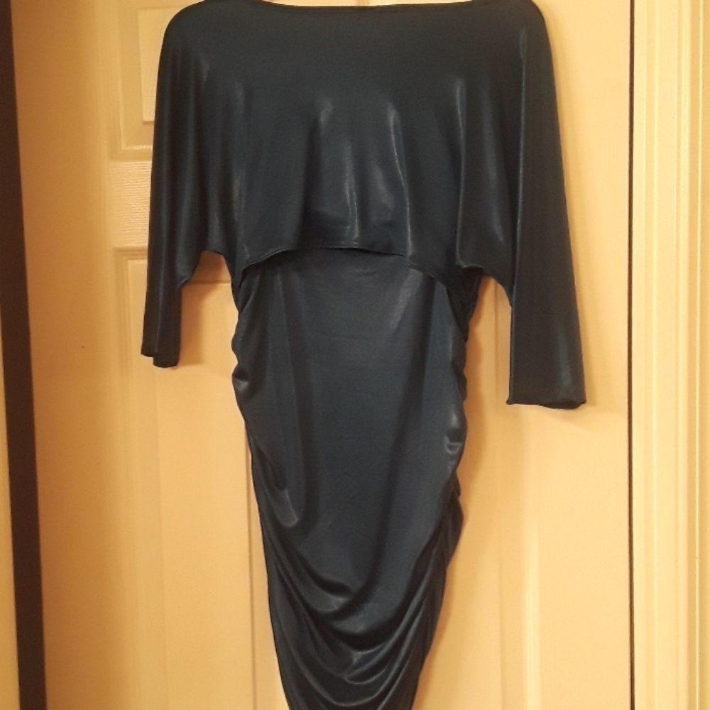 Green Blue Stretch Top. Soft. Ruching. - Picture 5 of 8